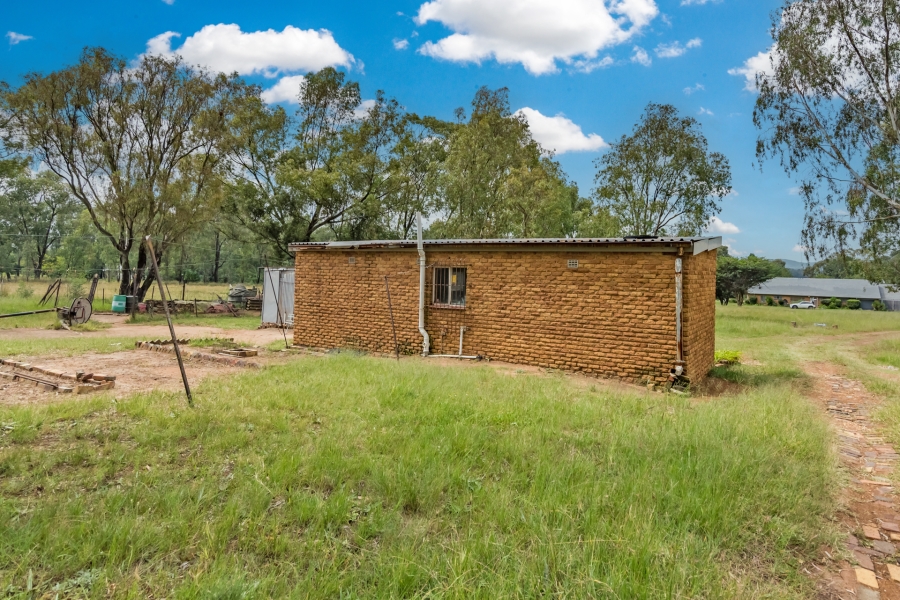 4 Bedroom Property for Sale in Vaaldam SH Free State